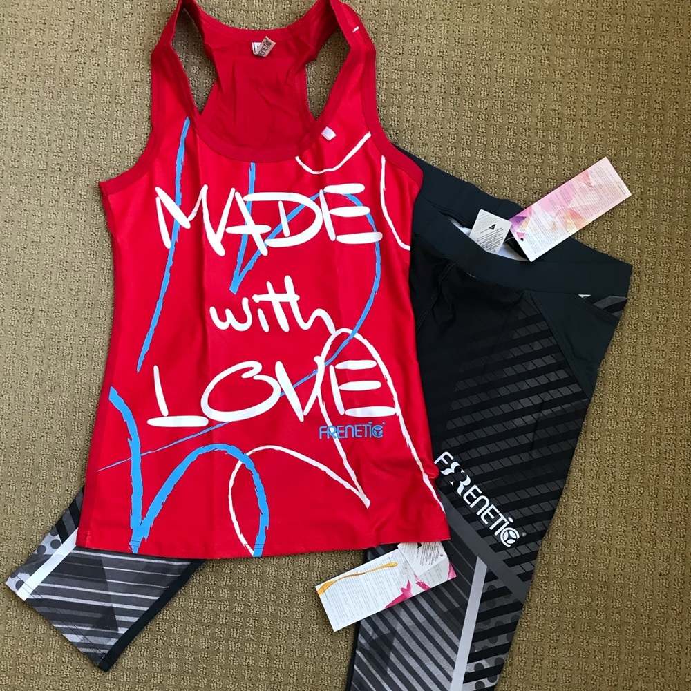 Closet Clear Out Mega Sale 💲⬇️ Womens workout clothes, bundle